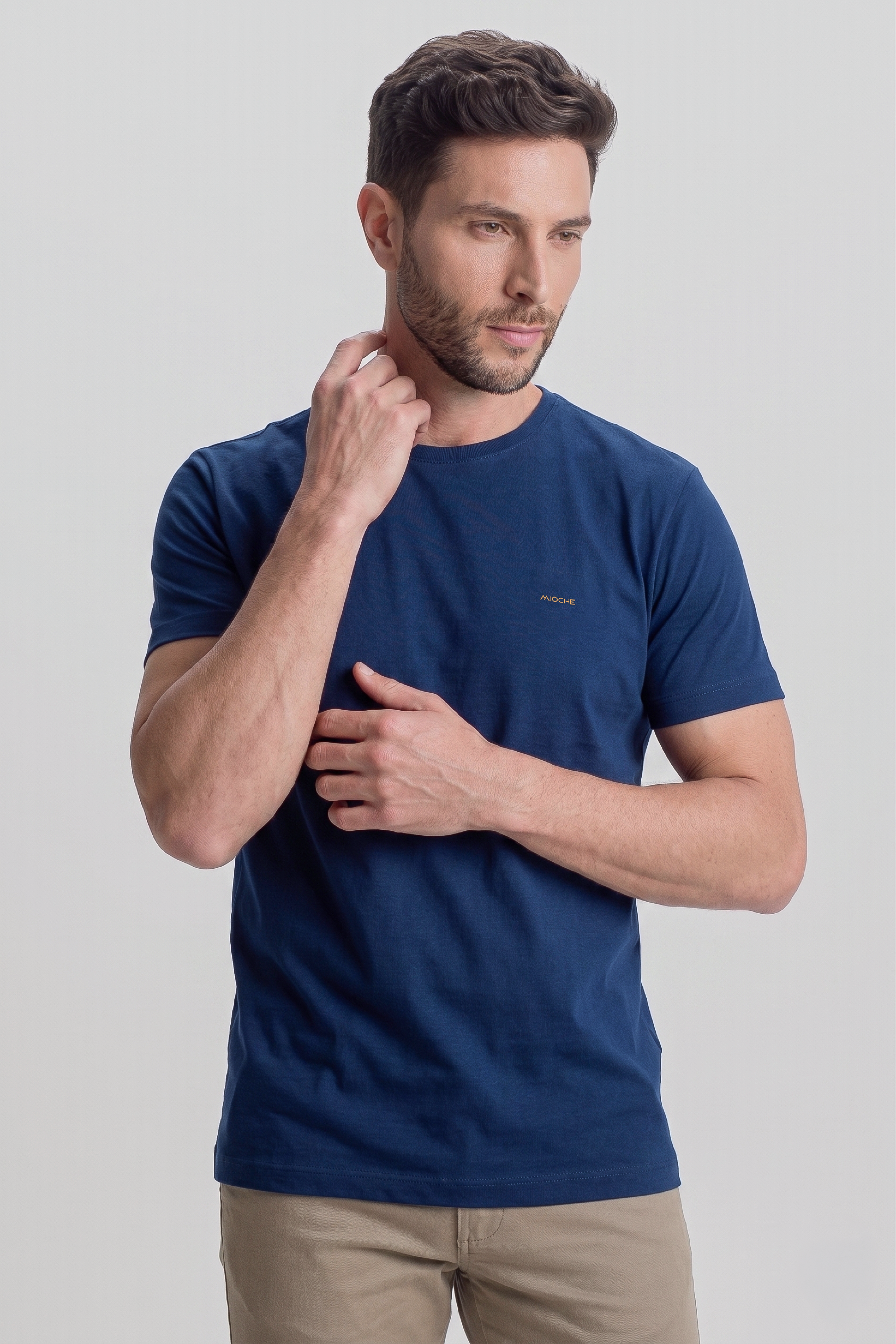 Camiseta Básica Masculina