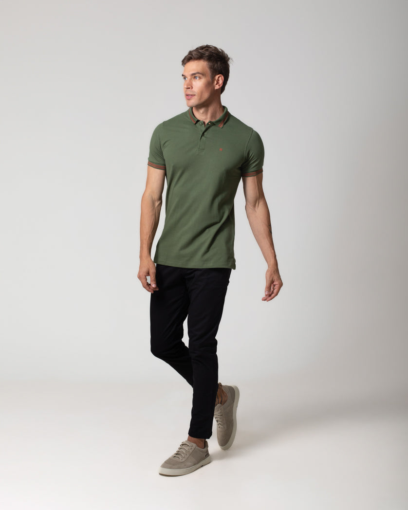 Camisa Polo Básica em Piquet Masculina