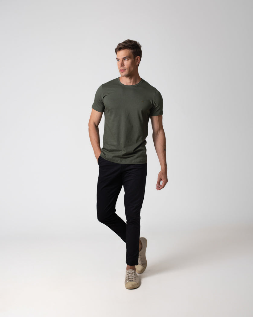 T-Shirt Básica com Bordado Masculina 100% Algodão
