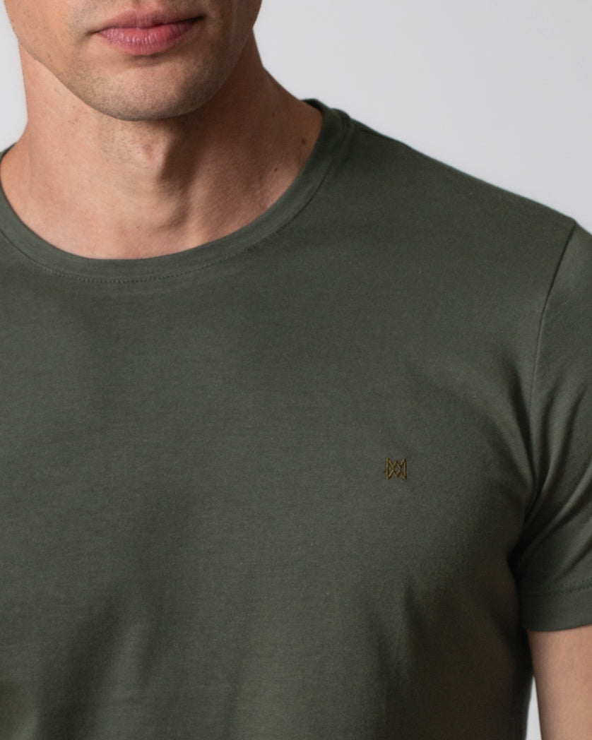 T-Shirt Básica com Bordado Masculina 100% Algodão
